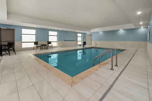 holiday inn express hattiesburg west univ area an ihg hotel