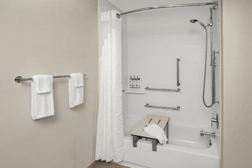 holiday inn express hattiesburg west univ area an ihg hotel