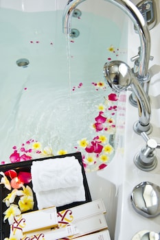 cherish hotel