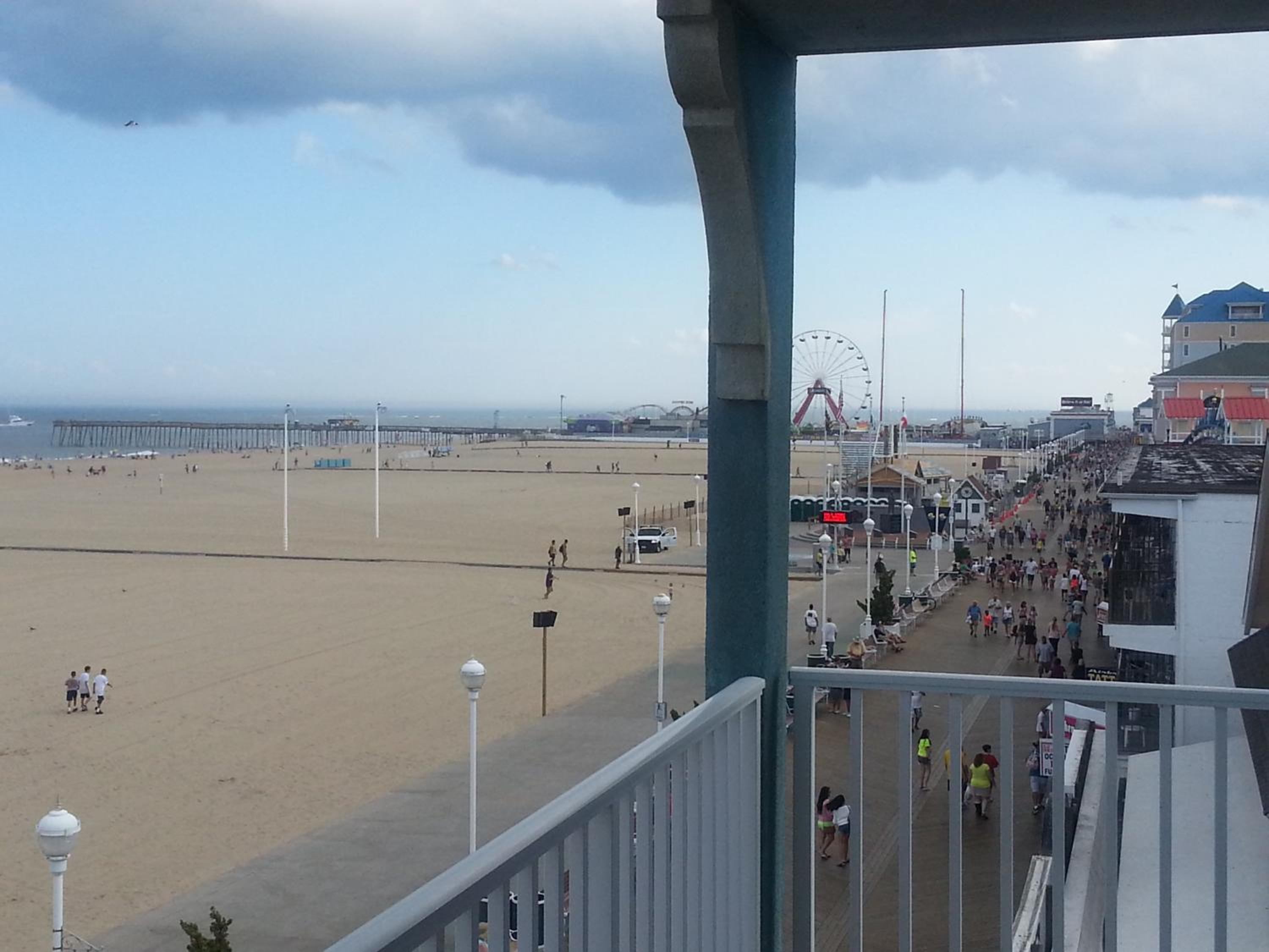 ocean 1 hotel and suites