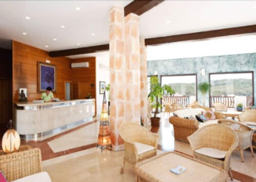 aparthotel tramontana park