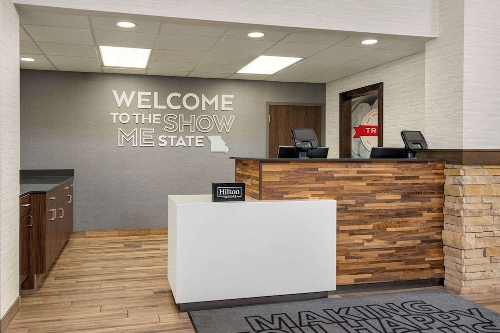 hampton inn and suites springfield mo