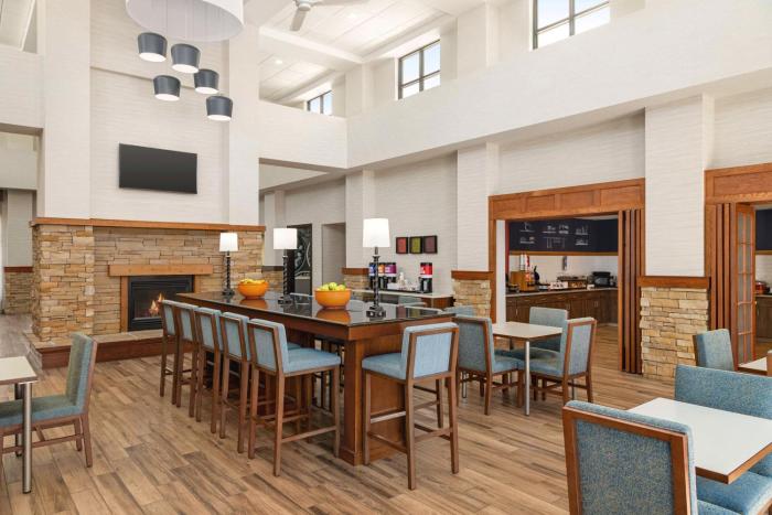 hampton inn and suites springfield mo