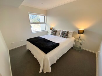 picton waterfront apartments