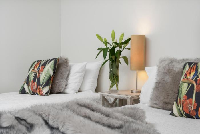 picton waterfront apartments