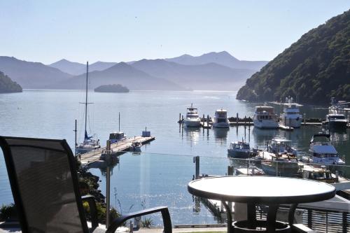 picton waterfront apartments