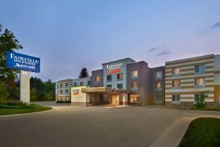fairfield inn and suites by marriott barrie