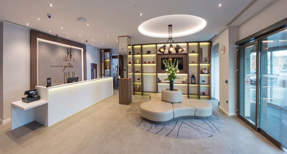 hilton garden inn manchester emirates old trafford