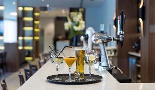 hilton garden inn manchester emirates old trafford