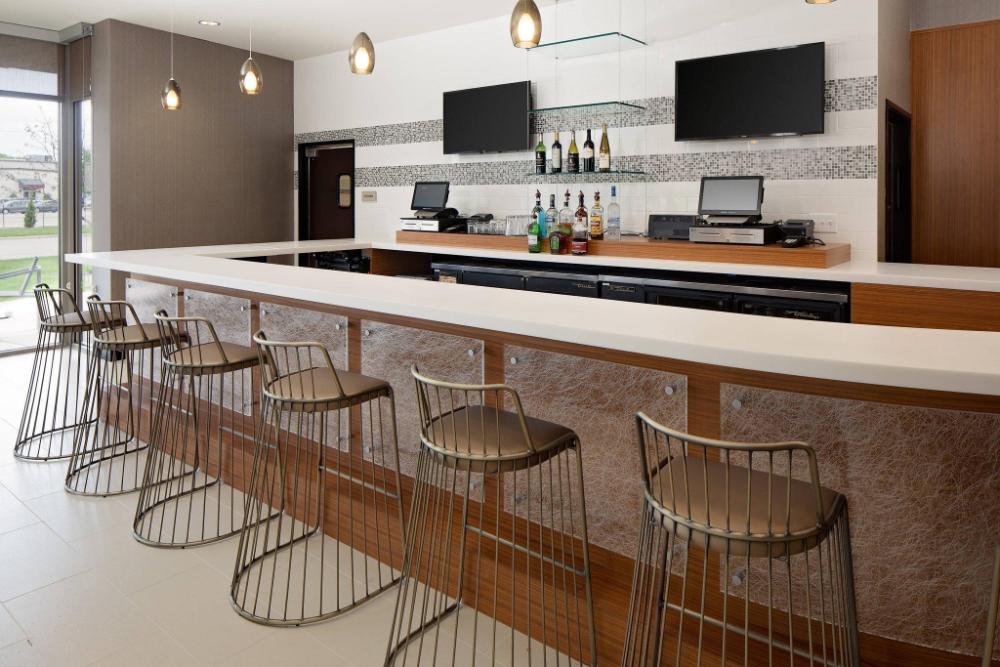 springhill suites green bay