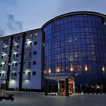 Protea Hotel Delta,,3 star