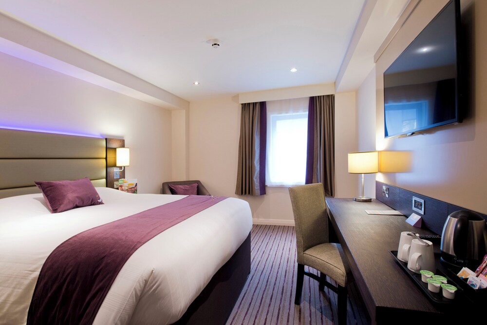 premier inn bristol cc lewins mead