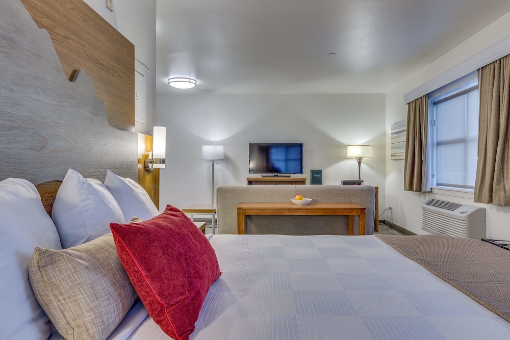 the marshall suites