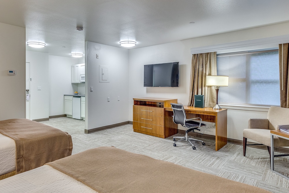 the marshall suites