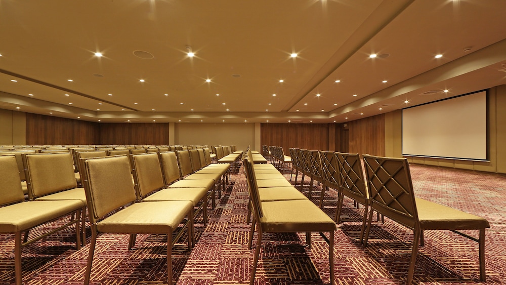 crowne plaza panama airport by ihg