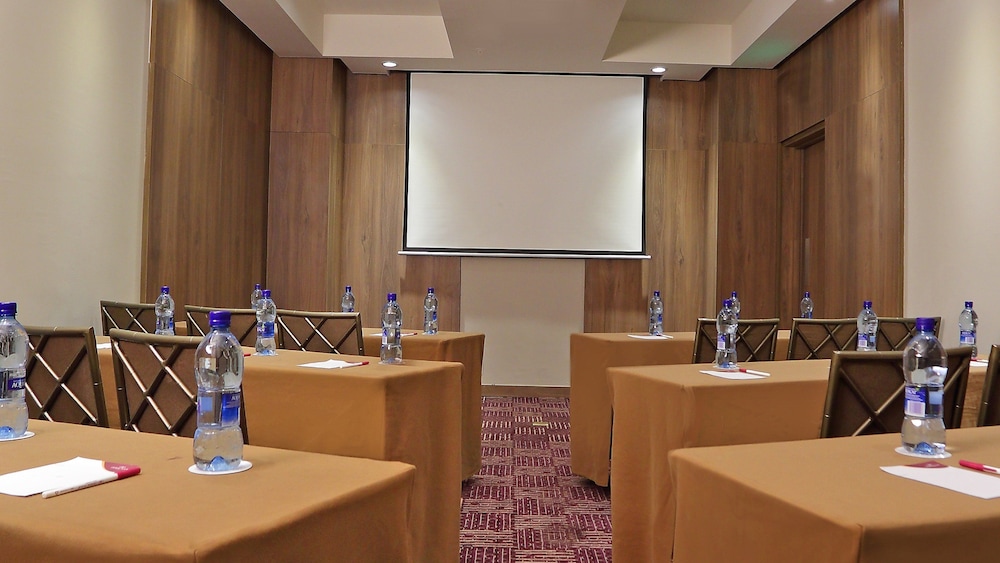 crowne plaza panama airport by ihg