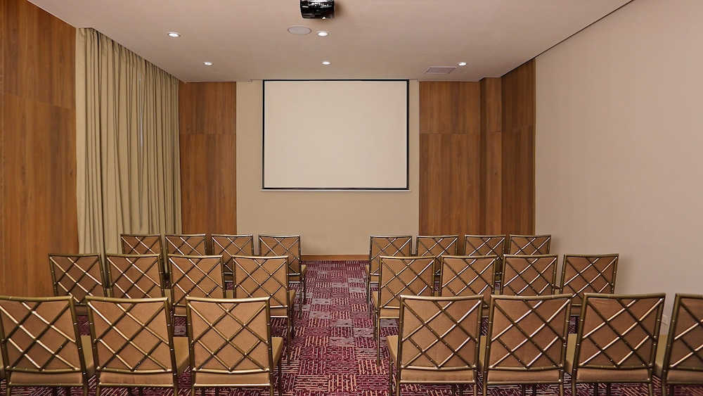 crowne plaza panama airport by ihg