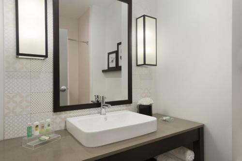 country inn and suites by radisson enid ok