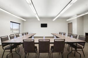country inn and suites by radisson enid ok