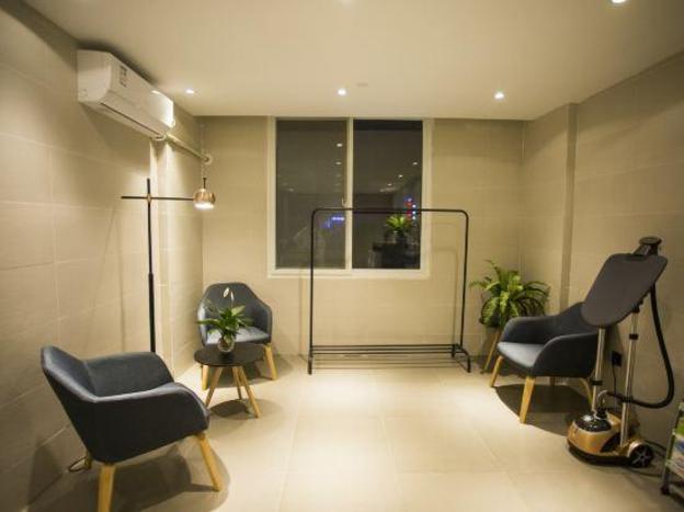homeinn selected zaozhuang xuecheng guangming west road high speed railway station