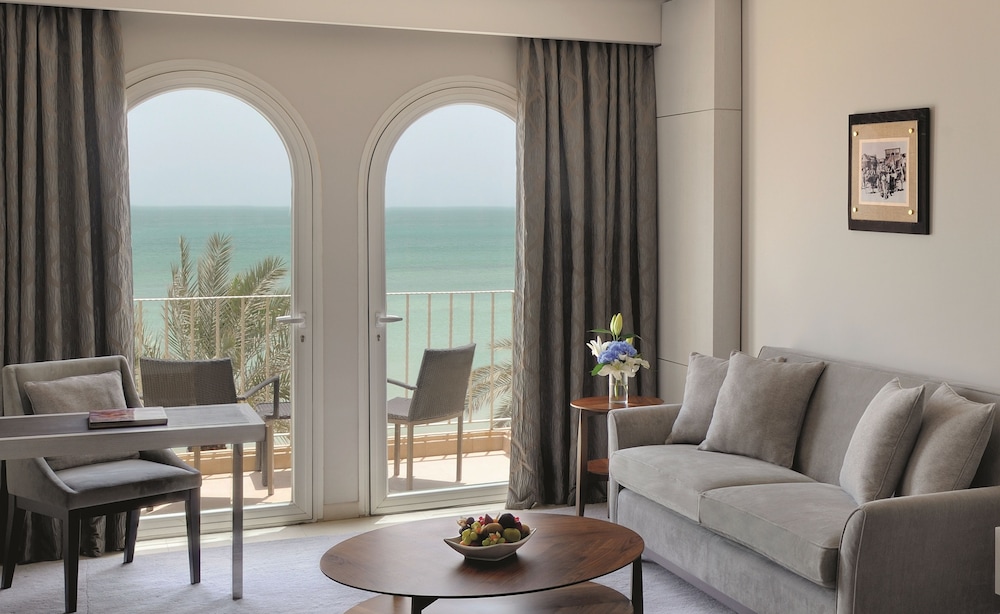 movenpick kuwait al bidaa