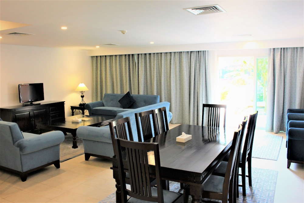 movenpick kuwait al bidaa