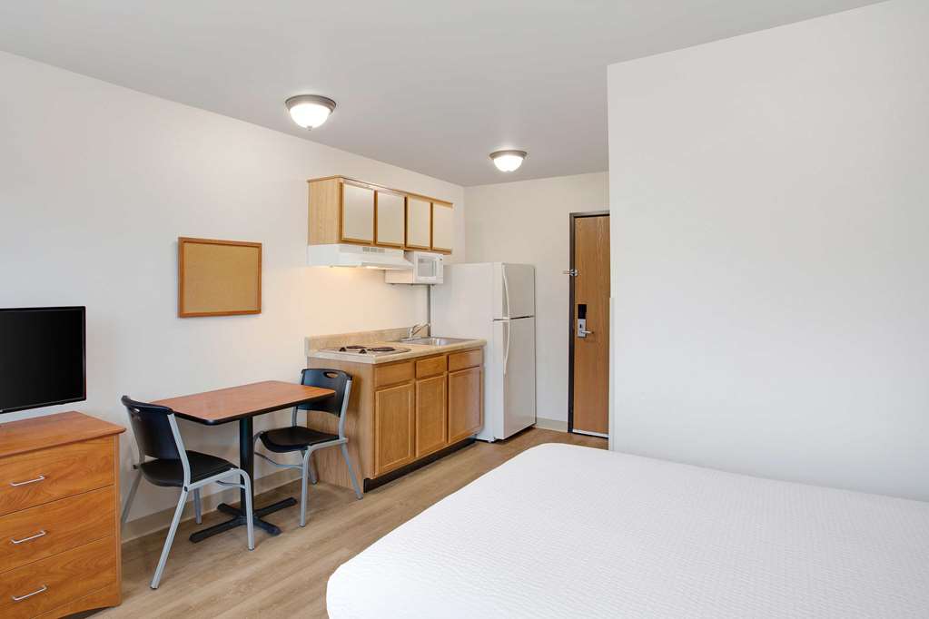 woodspring suites jacksonville east 295 cruise port