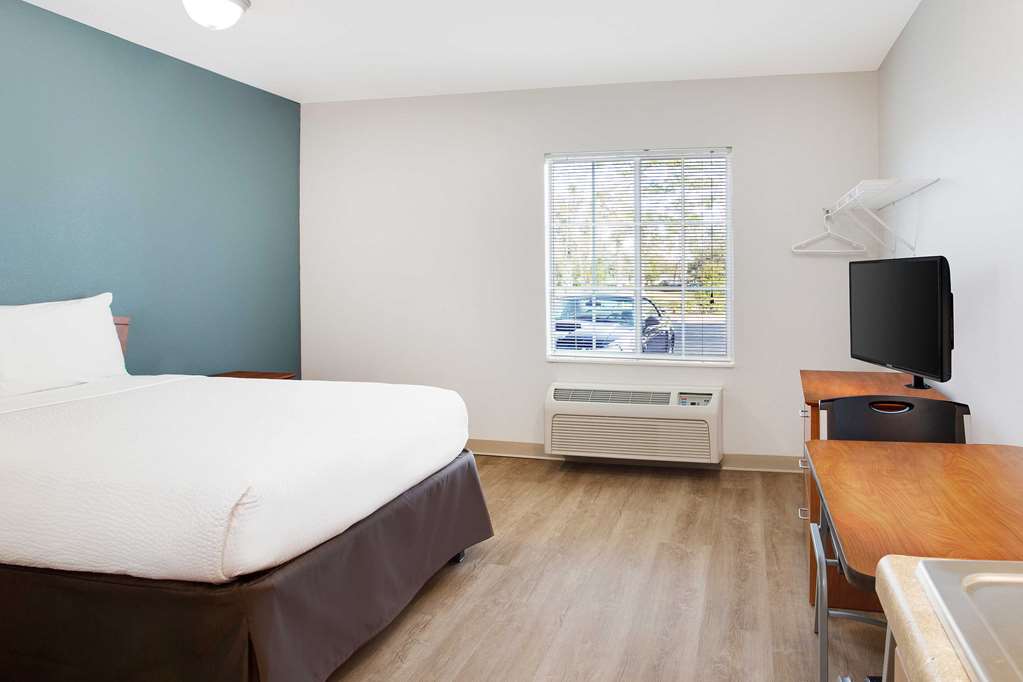 woodspring suites jacksonville east 295 cruise port