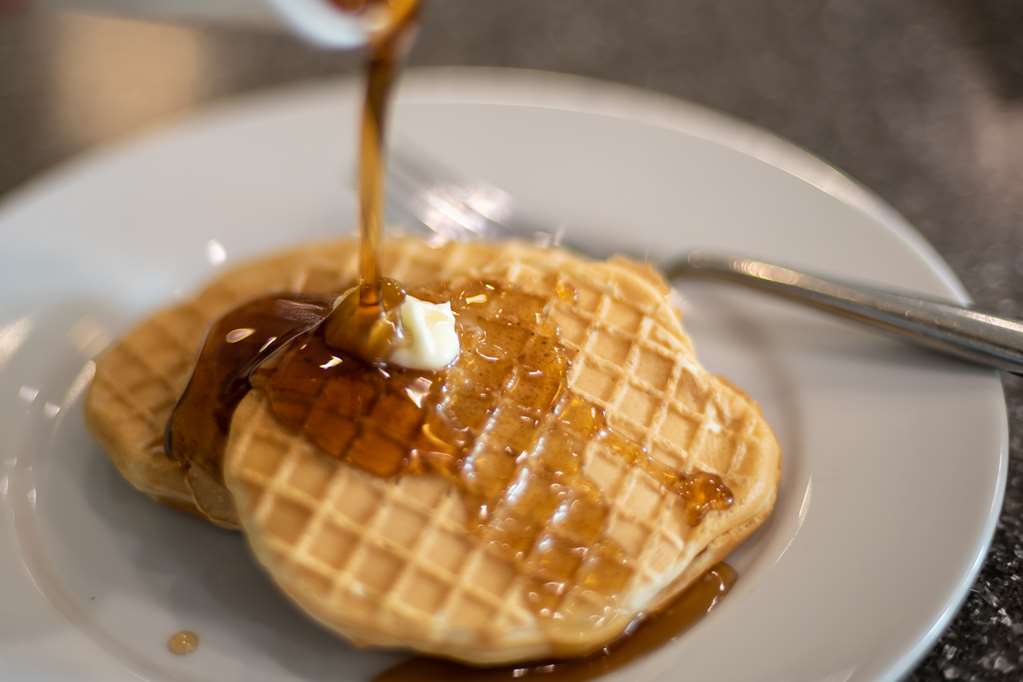 best western plus raleigh crabtree valley hotel