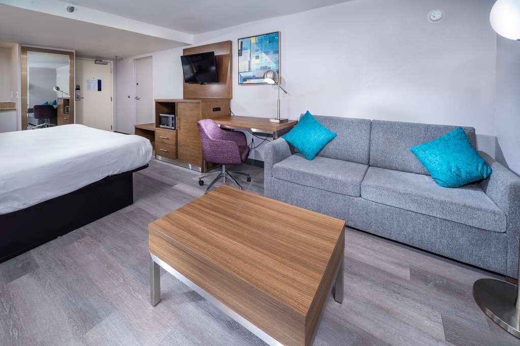 best western plus raleigh crabtree valley hotel