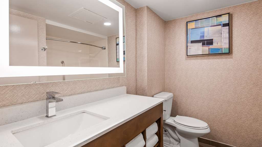 best western plus raleigh crabtree valley hotel