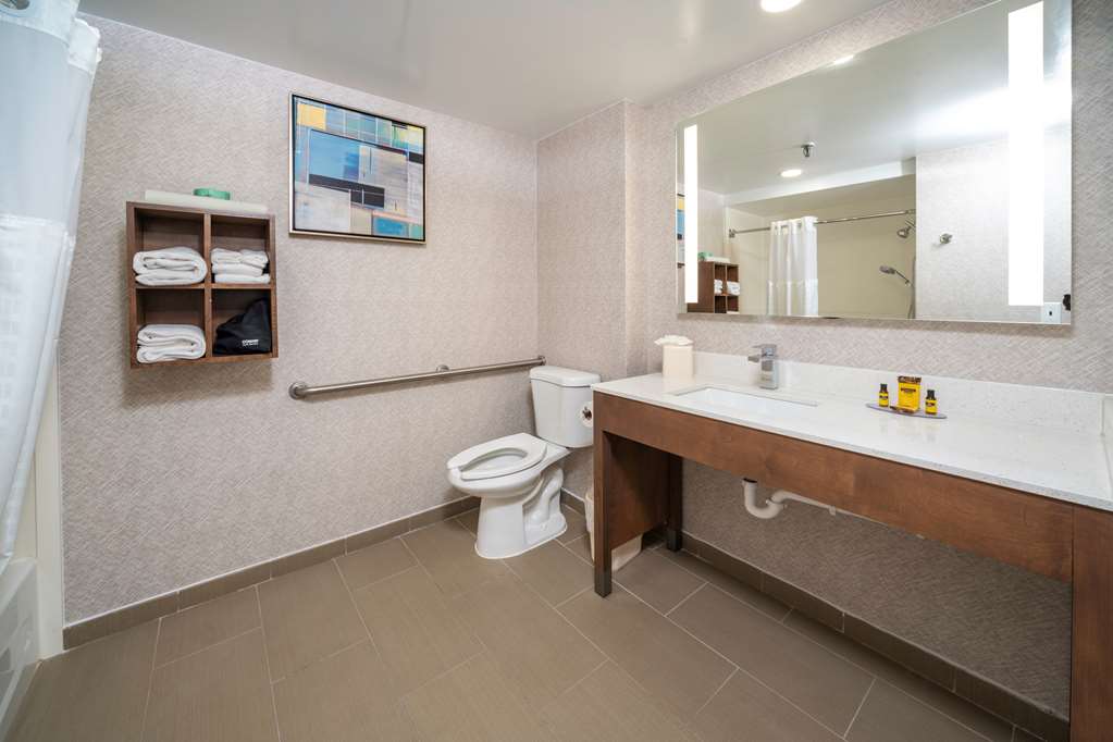 best western plus raleigh crabtree valley hotel