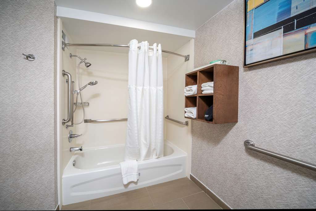 best western plus raleigh crabtree valley hotel