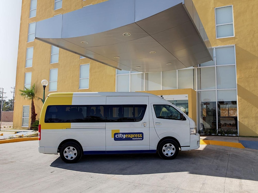 city express by marriott monterrey norte