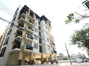 nida rooms bangna central plaza at bangna 21 residence