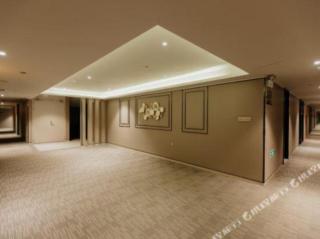 home inn plus hefei south high speed railway station