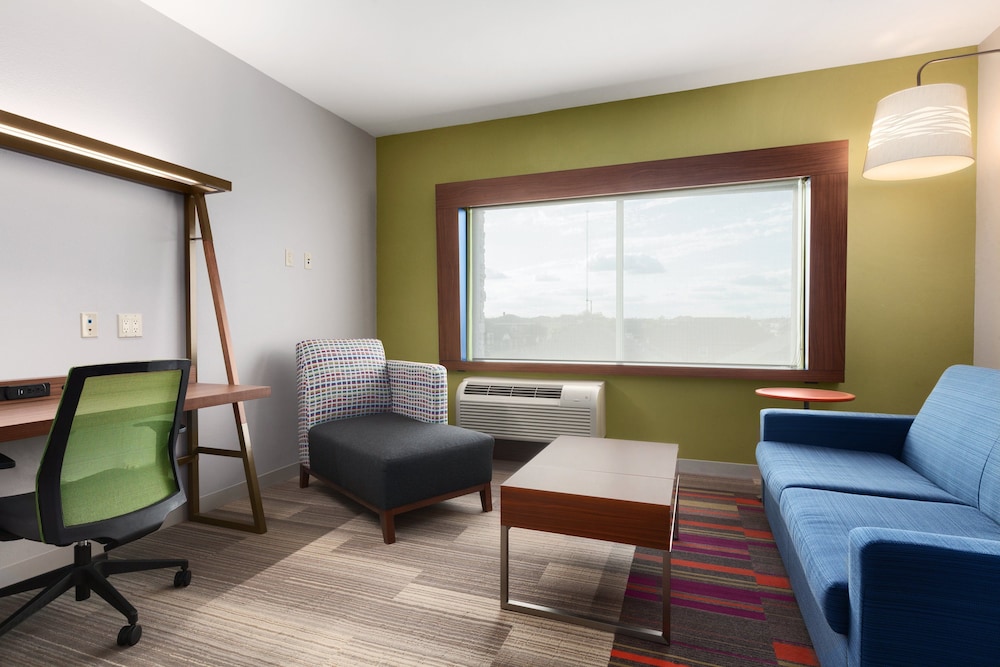 holiday inn express and suites edinburg mcallen area by ihg