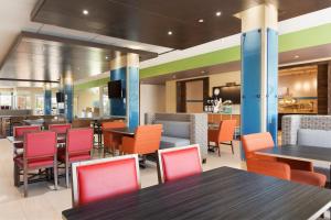 holiday inn express and suites edinburg mcallen area by ihg