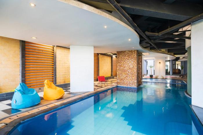the gloria suites jakarta