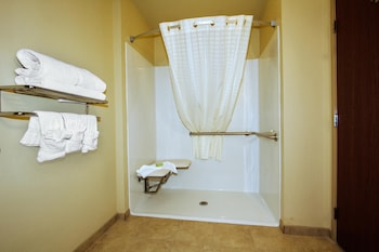 cobblestone inn and suites big lake