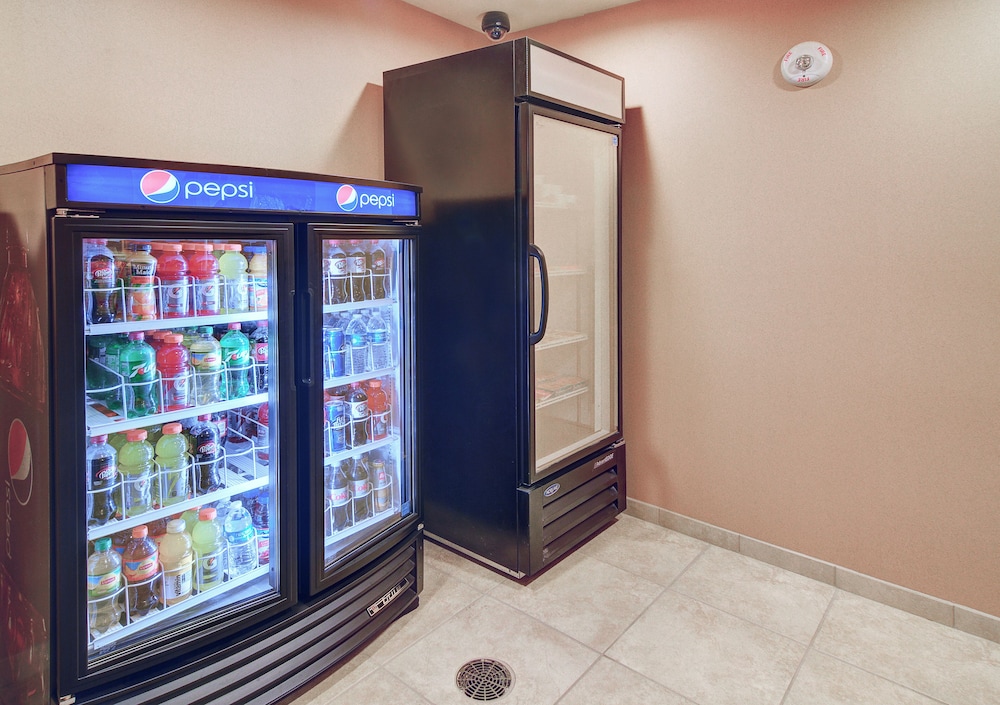 cobblestone inn and suites big lake