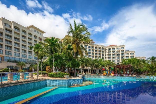 ocean view resort yalong bay former holiday inn y