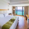 ocean view resort yalong bay former holiday inn y