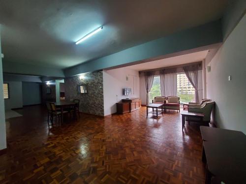 star regency hotel apartment