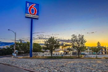 motel 6 red bluff ca
