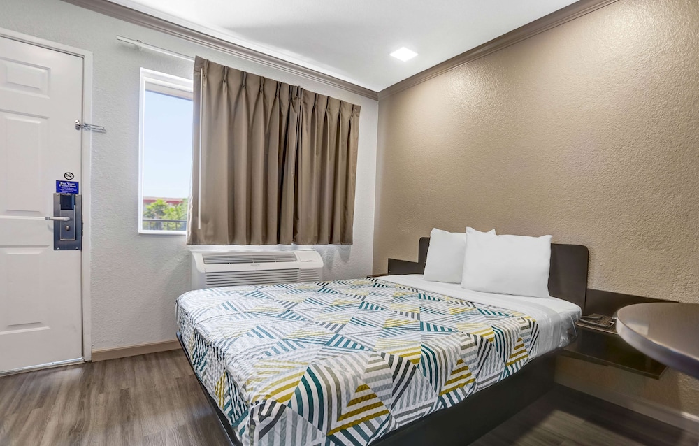 motel 6 red bluff ca