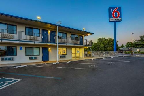 motel 6 red bluff ca
