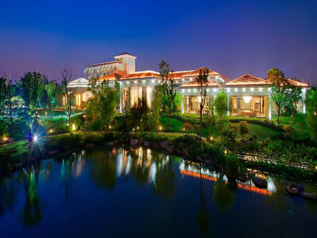 jinji lake grand hotel