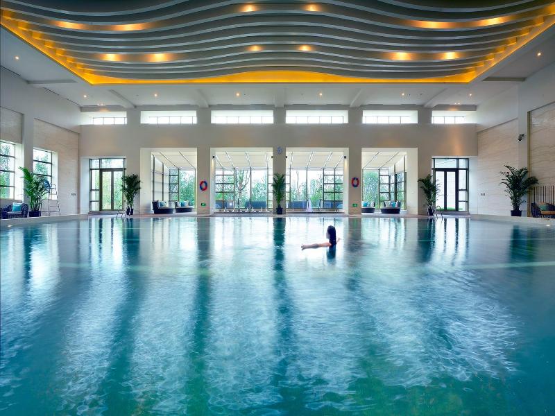 Jinji Lake Grand Hotel,Near Jinji Lake,5 star