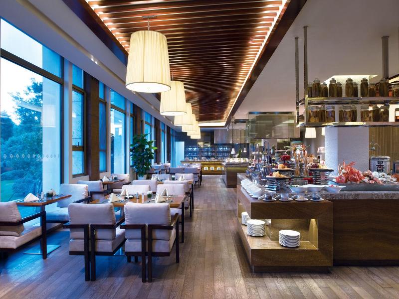 Jinji Lake Grand Hotel,Near Jinji Lake,5 star